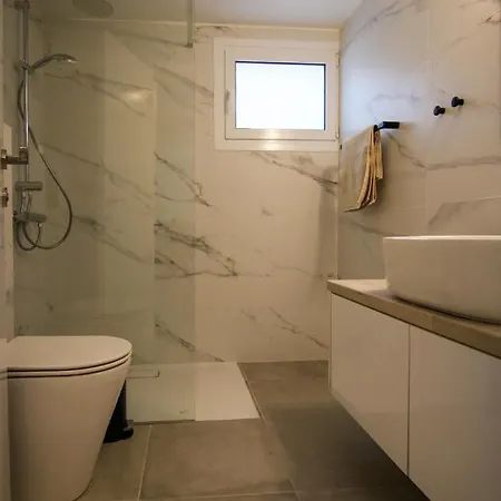 Phaedrus Living: Seaside Modern Flat Limnaria 123 Paphos