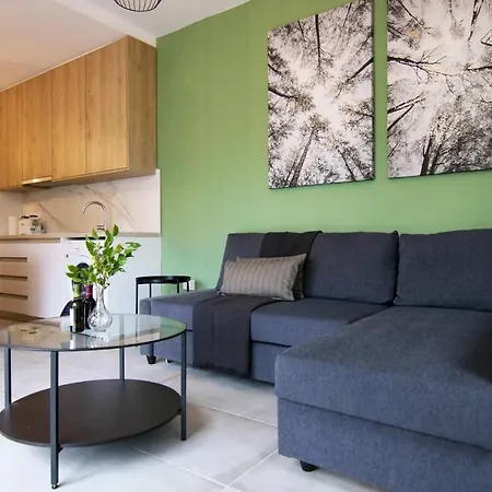 Phaedrus Living: Seaside Modern Flat Limnaria 123