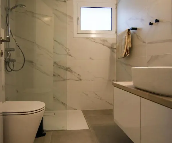 Phaedrus Living: Seaside Modern Flat Limnaria 123 Paphos