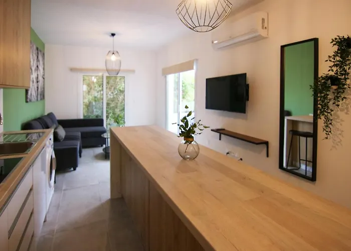 Phaedrus Living: Seaside Modern Flat Limnaria 123 Paphos