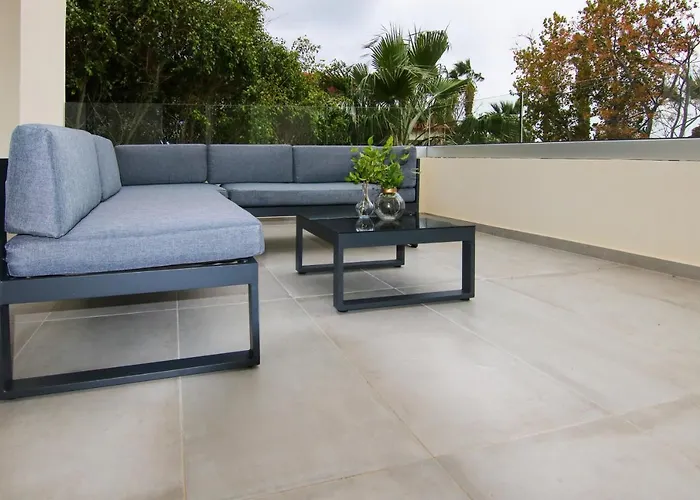 Phaedrus Living: Seaside Modern Flat Limnaria 123 Lägenhet Paphos