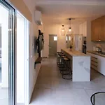 Phaedrus Living: Seaside Modern Flat Limnaria 123 Apartman Paphos