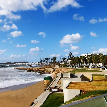 Phaedrus Living: Seaside Modern Flat Limnaria 123 Apartament Pafos